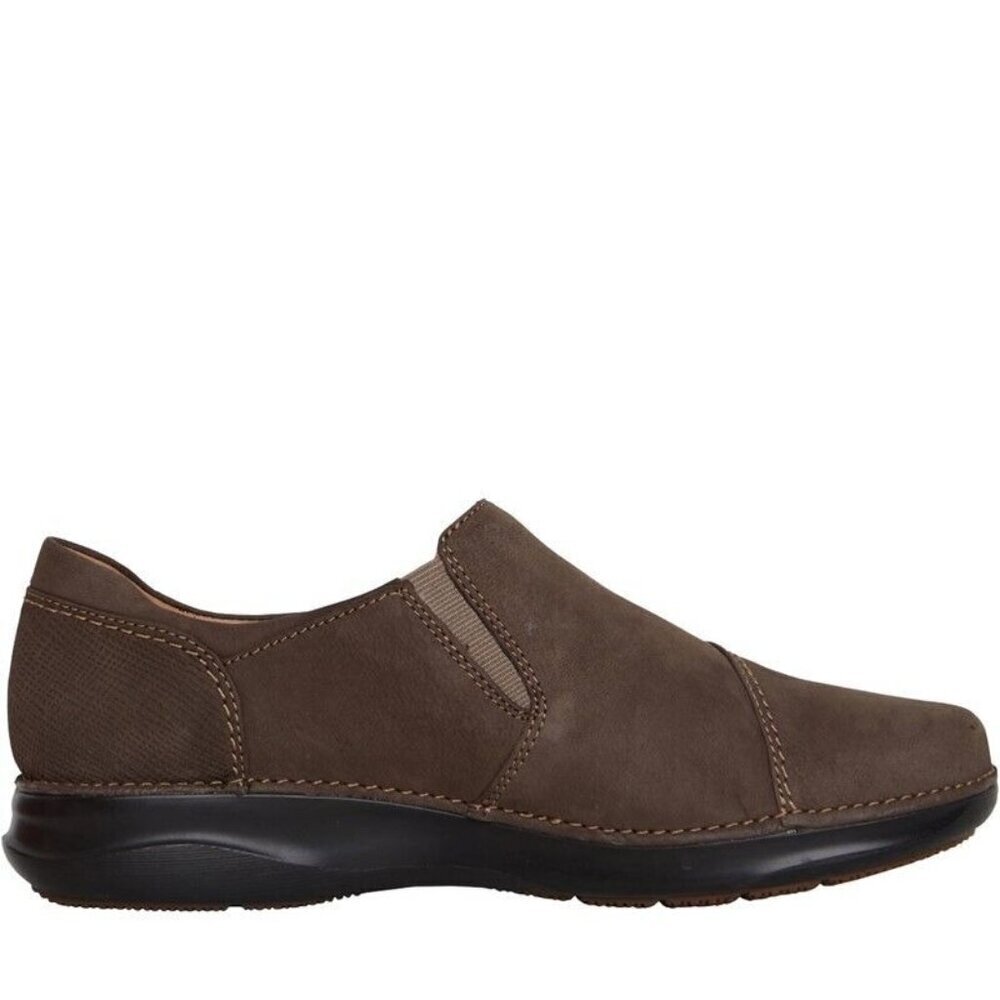 Clarks Womens 6.5‎ M  Appley Zip Shoes Taupe Nubuck Leather Comfort Shoe NEW